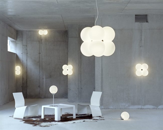 MOLECULAR LIGHT – Modular Lighting – Next / less’n more – 2003