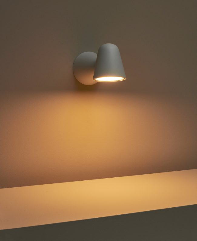 PEPPONE – Walllamp – Formagenda – 2016